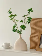 フェイクプランツ マツサネブ 木製リビング 花のアレンジメント 装飾品