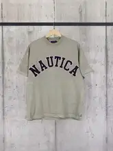 刺繍ロゴデザインの重厚感あるラウンドネックTシャツ【日系水洗い加工・シティボーイスタイル】