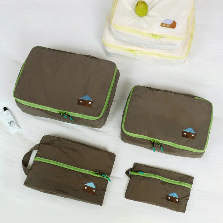 小房子デザインの旅行用収納ポーチ【衣類整理・靴や洗面用具用・携帯便利】（セットアップ対応）