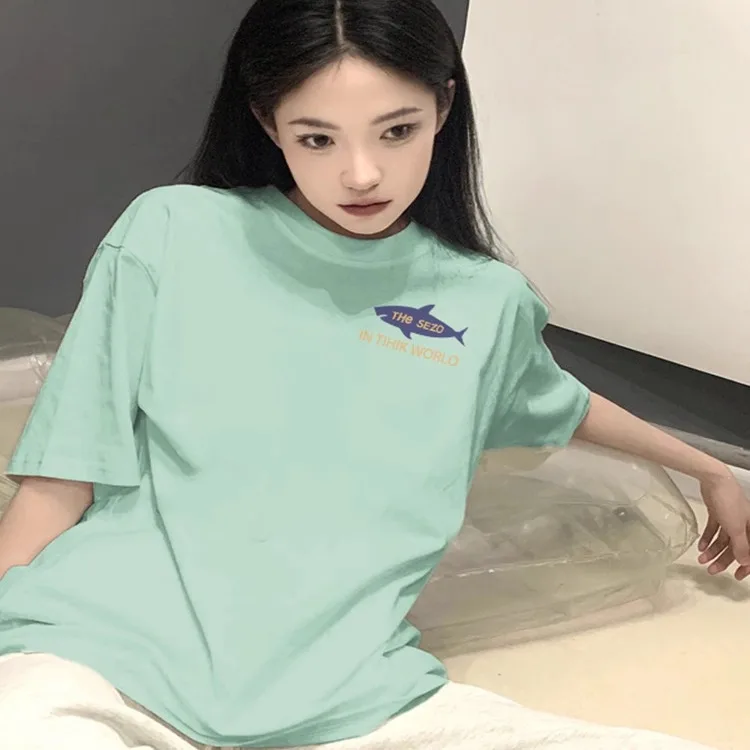 「tシャツ 2枚重ね」で通勤も夏も楽しくなる！ミントグリーンの純綿Tシャツは本当におすすめ？