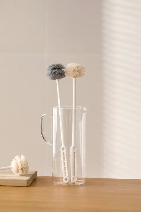 長柄デザインの水筒クリーニングブラシ【便利な家庭用・隅々までしっかり洗浄】