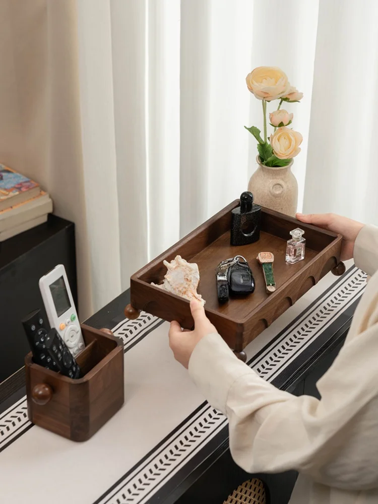 リモコンをどこに収納すれば、家がすっきりになるのか？