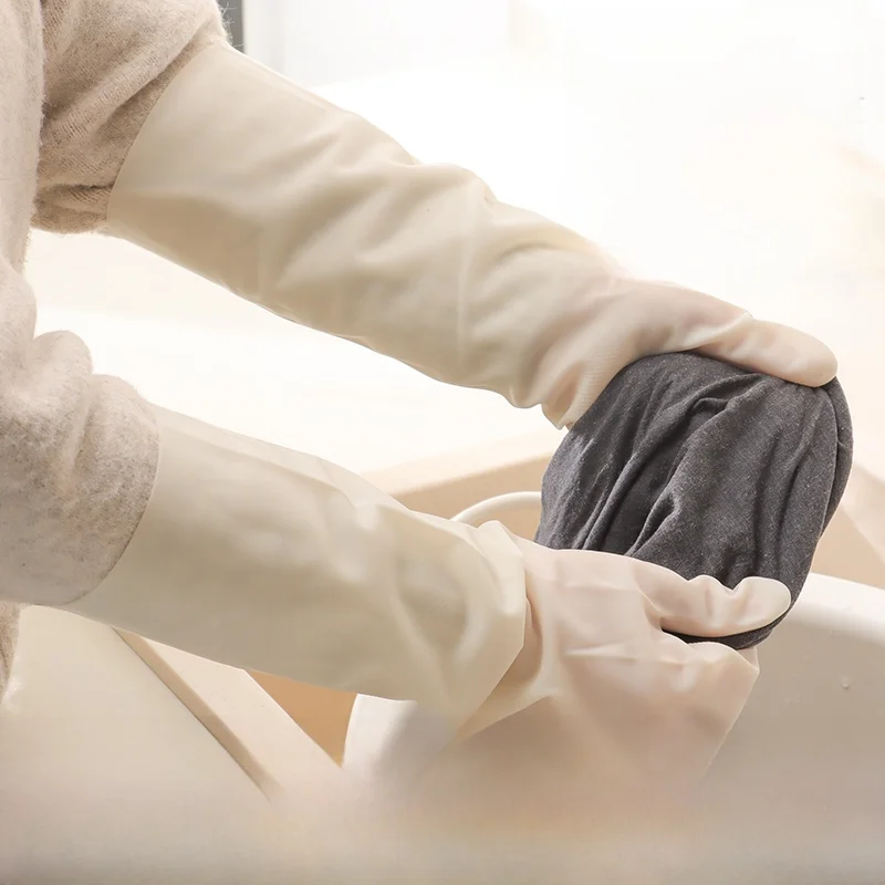 防水丁腈製厚手保温タイプ冬用作業手袋：キッチン清掃で耐久性と保温性を実証