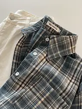 深い青色のチェック柄シャツ【カジュアル・シングルボタン・秋用】（セットアップ対応）