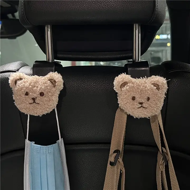 車用フック かわいいカートゥーンクマ 創造的 多機能 装飾 車載 シートバック