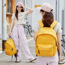 シンプルデザインの女性用リュックサック【旅行用・軽量・大学生向け・高校生用】（セットアップ対応）