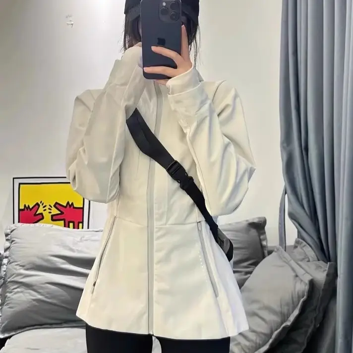 フード付き 防水防風 スリムジャケット【裏地フリース・登山用】