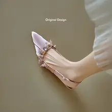 羊皮製 ビジュー付きバタフライリボンの細ヒールトングサンダル【ドレス・バックストラップ・女性用】