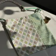 伝統的な壮族刺繍の布トートバッグ【新中式デザイン・大容量・通勤用】