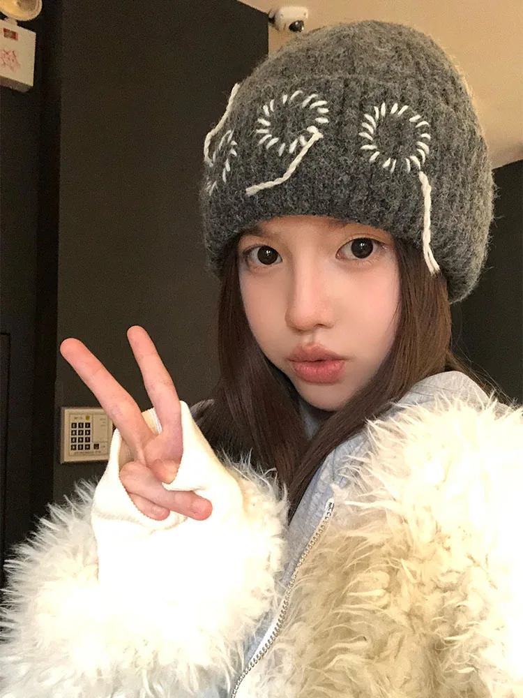 キャップとヘッドホンのコーデで失敗しない方法は？