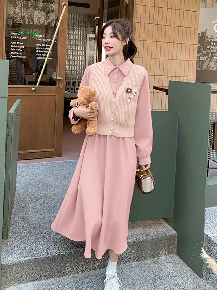 春の雰囲気漂うブルー長袖ワンピースセット：40代女性の日常通勤スタイルに最適なA字デザイン