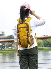 軽量のアウトドア用リュックサック【防水・登山用・女性向け】