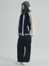 バイカラーのミルクブルーのフェイクシープワッペンスタイルボンバージャケット【極上の柔らかさ・冬用】