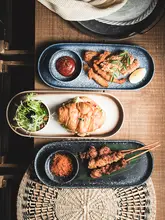おしゃれな陶製餃子皿【楕円形・和風デザイン・高級感】
