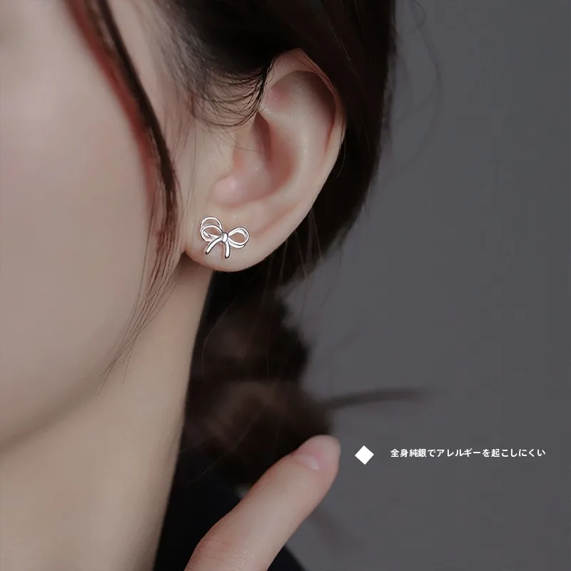 999足銀のリボンピアス：女性向けの軽やかで高級感のある日韓スタイル