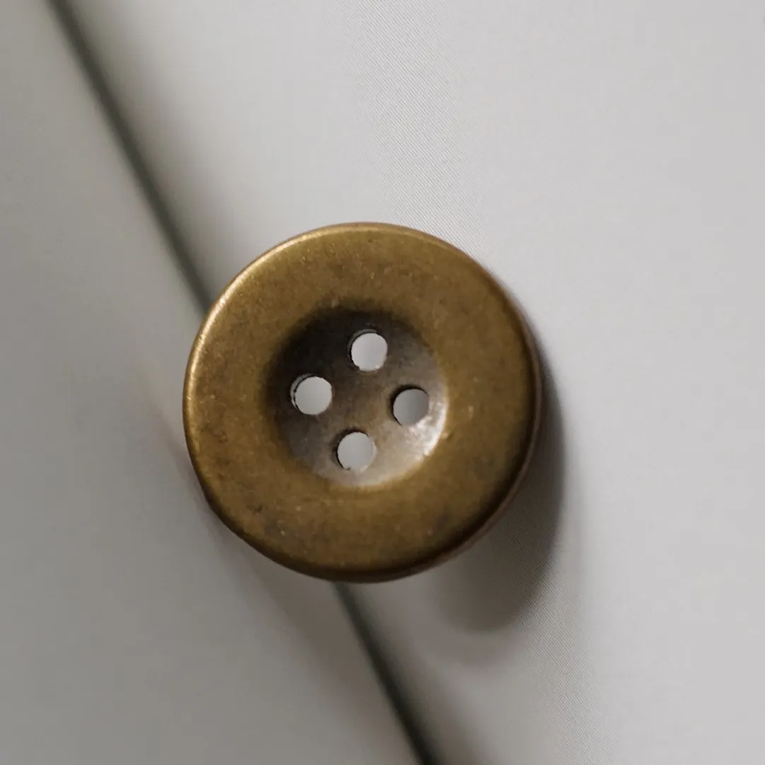 銅色微凹金属ボタン15mm：英国製の高耐久性とクラシックなデザイン