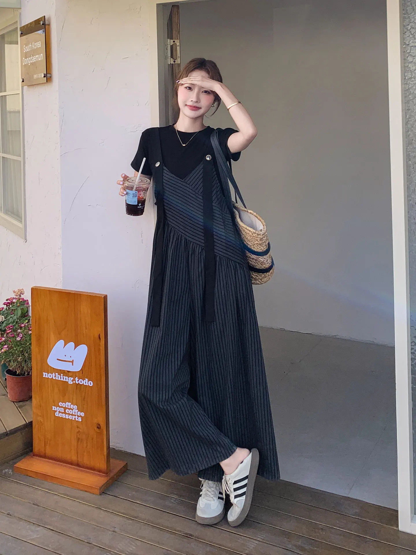 30代の女性が今、着たい「カジュアルで上品な夏のコーデ」は？