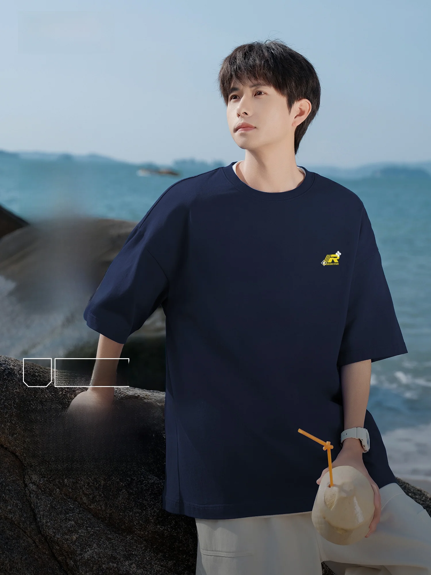 メンズTシャツ選びで迷うなら、夏の「カットオフTシャツ」はこう選ぶ？