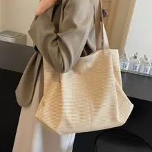 高級感漂うシンプルな大容量キャンバストートバッグ【女性用・通勤・肩掛け対応】
