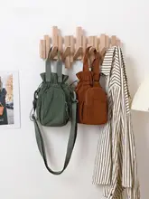アウトドア用軽量ショルダーボトルバッグ【ユニークデザイン・ナイロン製・多用途】