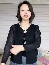 大人の魅力を引き出す！長袖ブラックニットカーディガン【軽やかでシンプル・女性用】