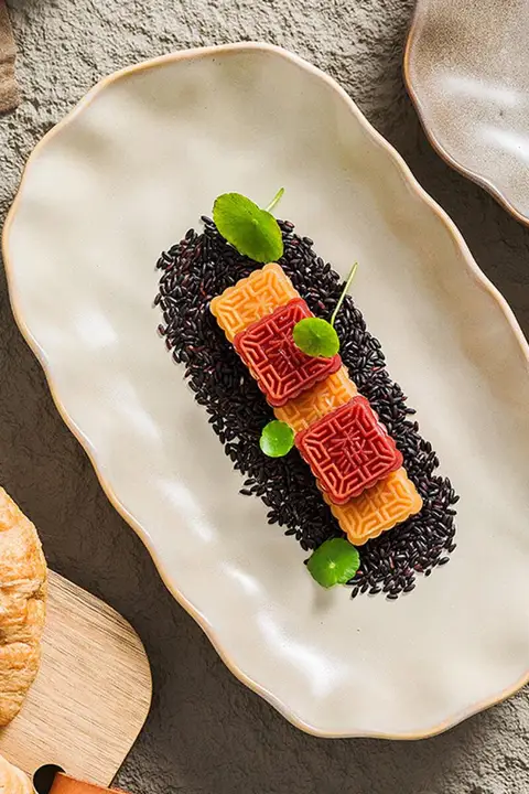ビンテージ風オーバルプレート【フランス製・陶器・お洒落な魚皿・家庭用・蒸し料理対応】