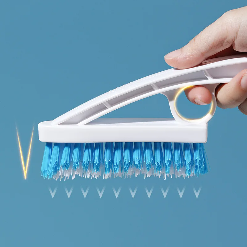 お風呂のカビ取りに悩むなら、V型隙間ブラシでどうやって解決する？