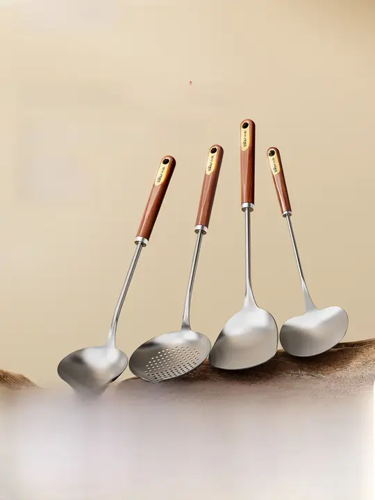 Bear 316Lステンレス製の厚手フライ返し【お玉・ストレーナー付き・家庭用調理器具】（セットアップ対応）