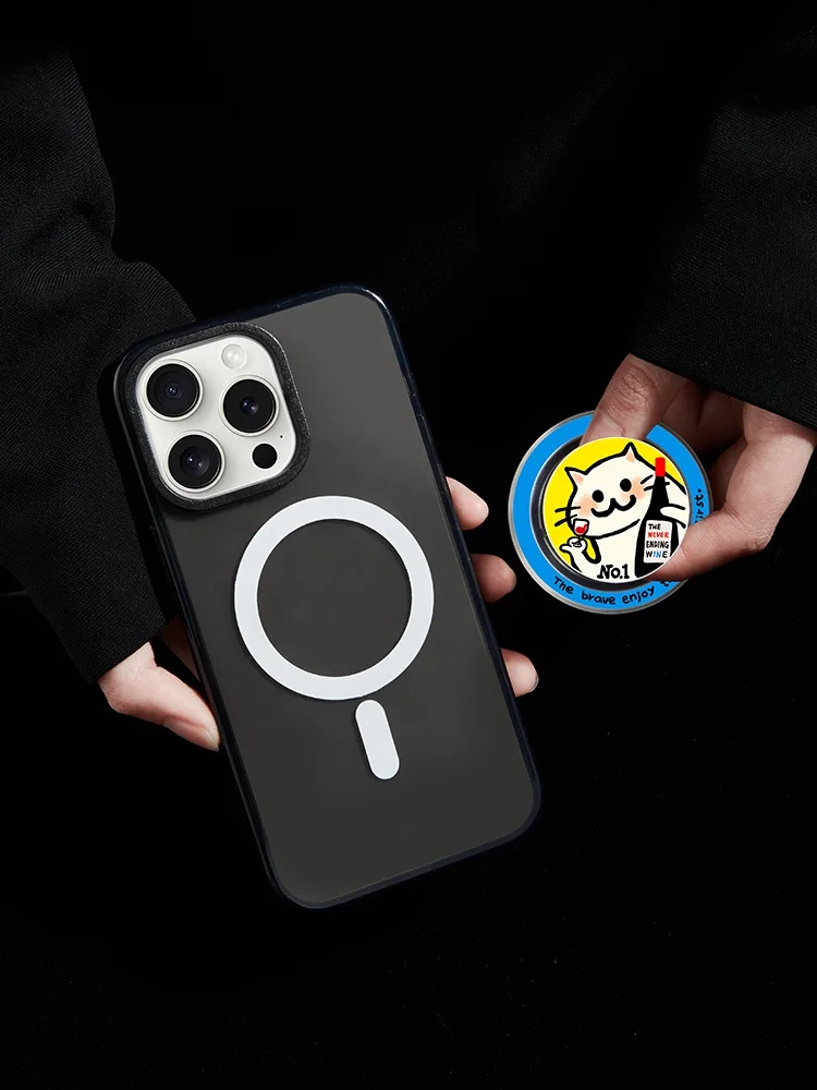 可愛いデザインのマグネット吸引スマホスタンド：iPhone15・Huawei対応のポータブルタイプが実用性をどう支えているか