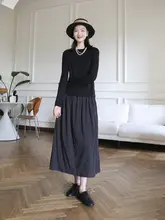 オリジナルコットン製 ドット柄の中長丈Aラインスカート【秋冬用・オールマイティ】