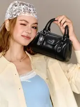 レザー製 バレエスタイルボストンバッグ【赤・ショルダー・ハンドバッグ・クッション型】