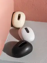 中古風の陶器製ティッシュボックス【卵石デザイン・クリーム色・リビング用】