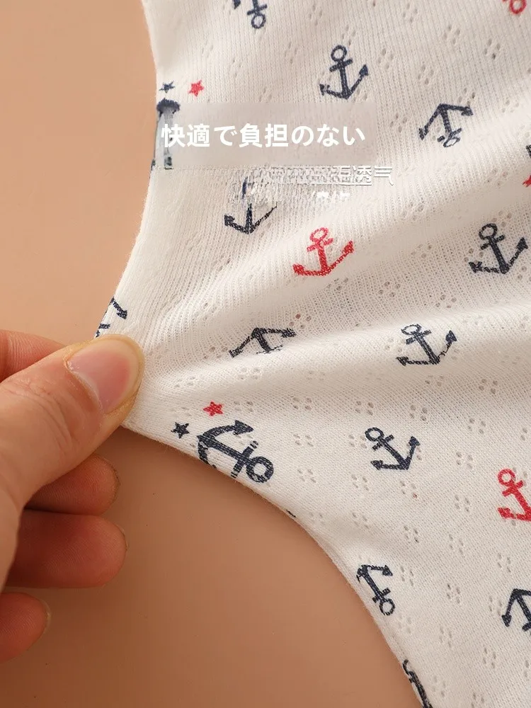 子供用夏季コットン背面タンクトップ：吸汗通気性と無袖デザインの実用性解析