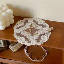 ビンテージ刺繍レース小物マット【キャンドル敷物・アクセサリー収納用】