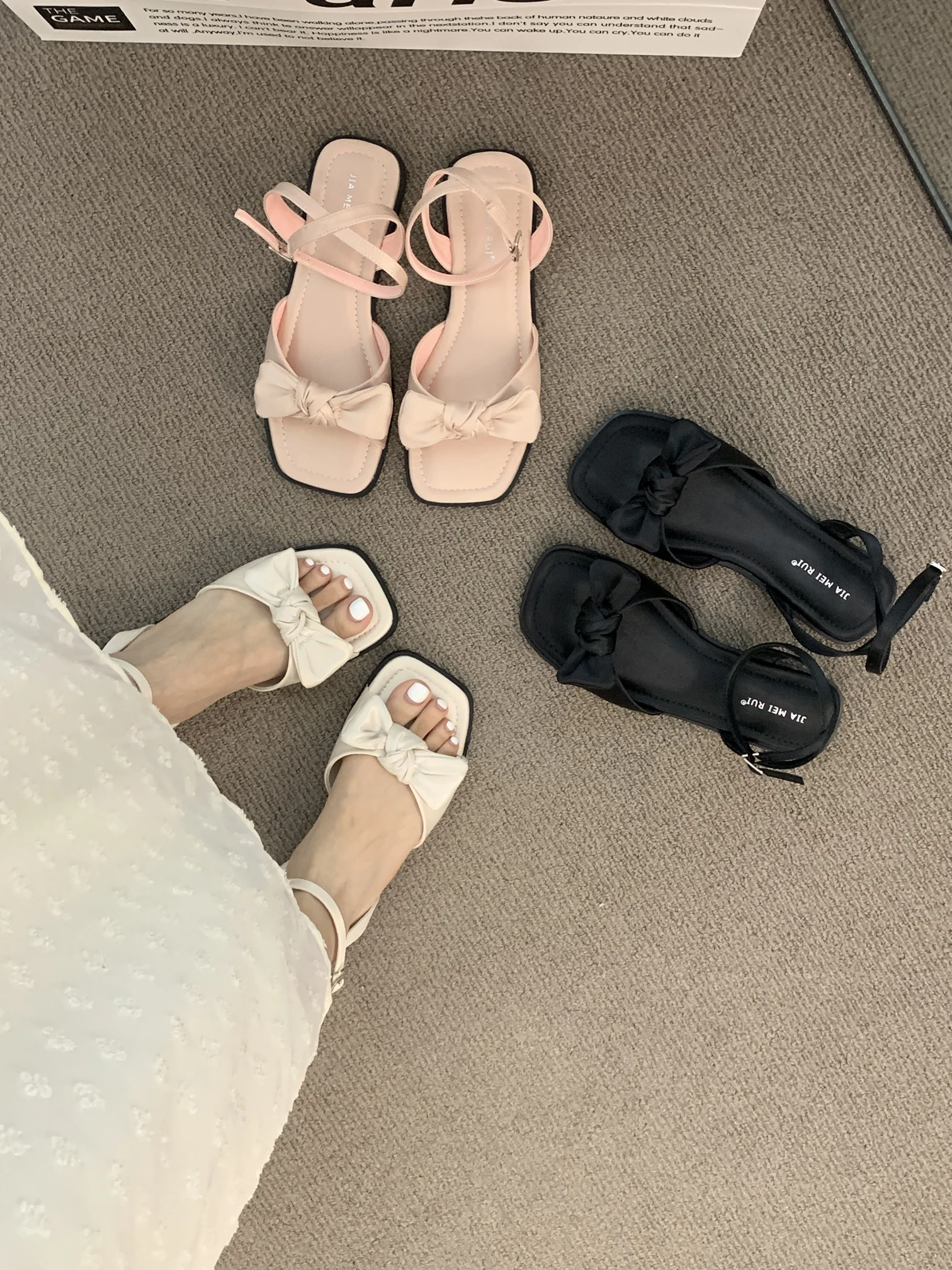 フラットサンダル【リボンデザイン・オープントゥ・女性用・夏に最適・ドレスにぴったり】（セットアップ対応）