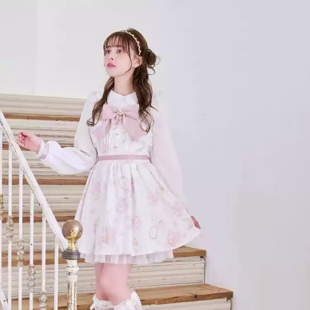 ロリータ風プリントワンピース【ロングスリーブ・ふんわりデザイン・可愛いスタイル】