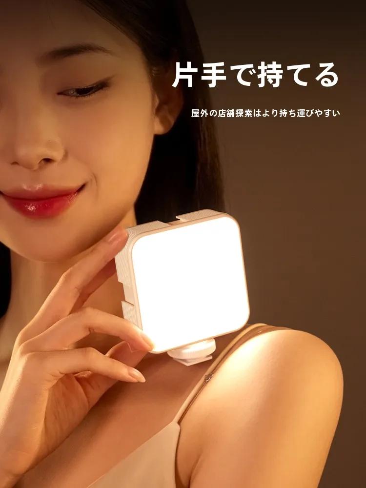1000ルーメンの明るさは夜間でも十分か？スマホ撮影に最適な補光ライトの選び方