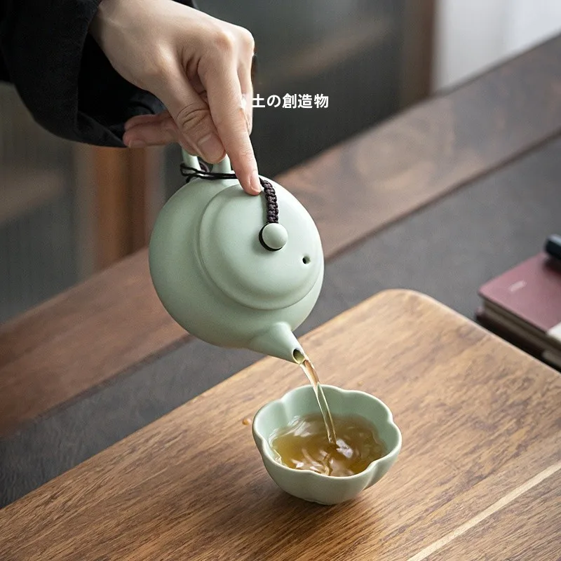 一人暮らし新生活をだけで揃えたら総額いくら？手作り陶器茶壺の心の安定を徹底解説