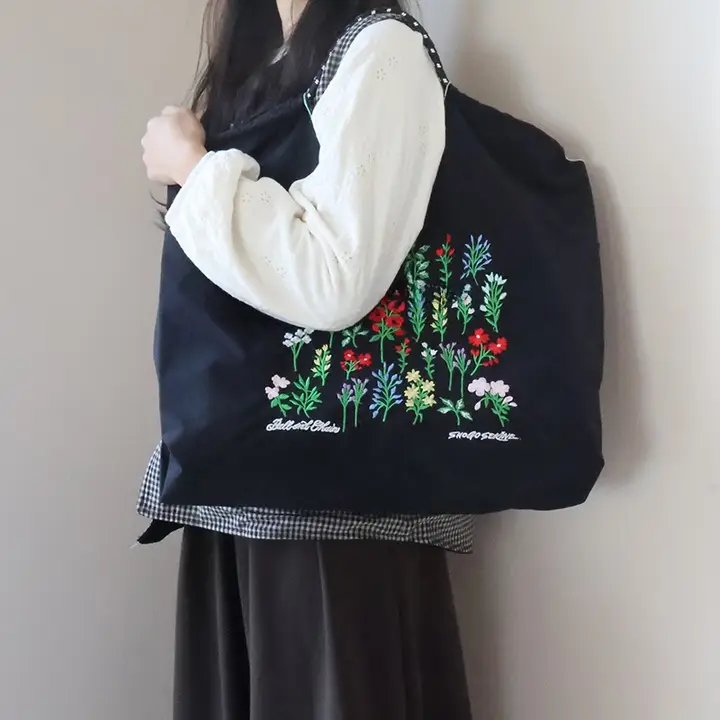 刺繍入りショッピングバッグ【花草デザイン・ポータブル・エコバッグ・ハンドバッグ・ショルダータイプ】