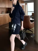 高ウエストデザインの快適な女性用ショートパンツ【軽量・フィット・カジュアル】