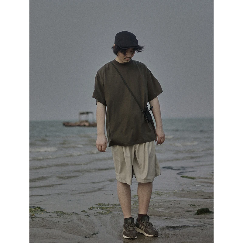 アウトドア系に必要な「夏の1枚」は、このTシャツが救う？