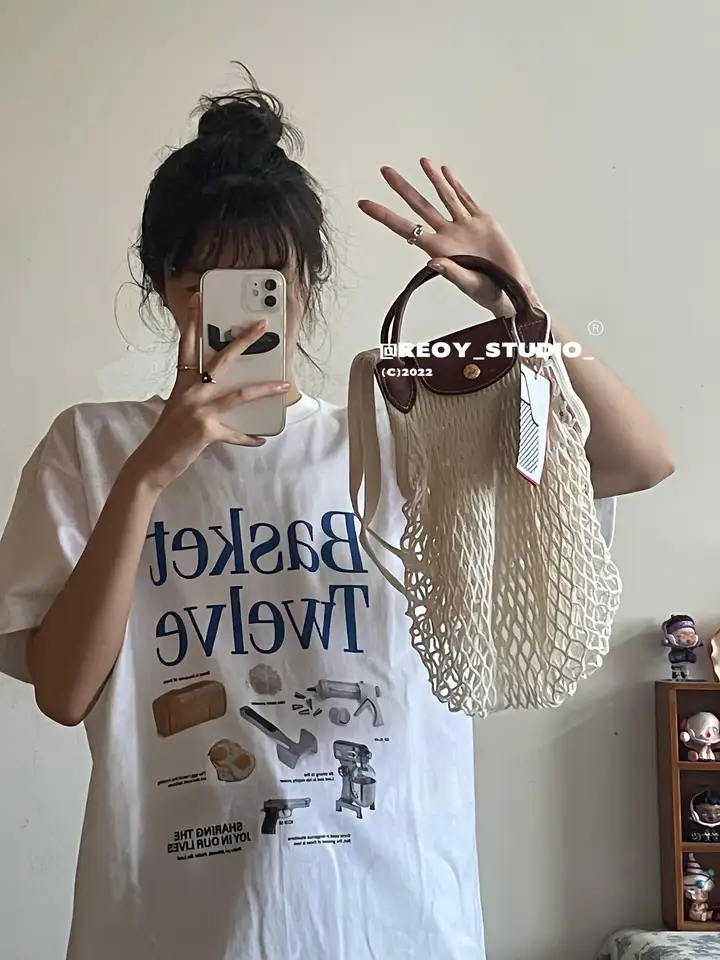 パン焼き用デザインの重厚感あるコットン製Tシャツ【ショートスリーブ・ユニセックス】