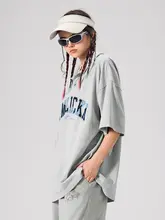 刺繍入りポロシャツ【ユニセックス・カジュアル・コットン素材・オーバーサイズ】