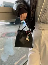 本革製 レディース斜め掛けミニバッグ【上質な牛皮・スマホ収納可】