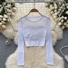 デザイン性の高い長袖レディースTシャツ【秋用・ネット生地・ショート丈・おしゃれな雰囲気】