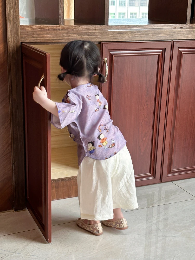 アジアの赤ちゃん女の子に合う、夏の着物スタイルは？中国風の薄手セパレートハンフが解決する