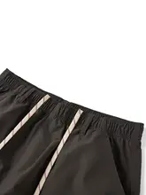 軽量で快適なアウトドア用ワークショートパンツ【吸湿速乾・ゆったりシルエット】