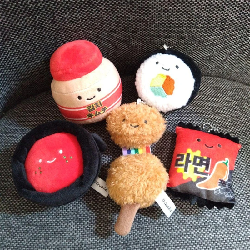 福岡お土産キーホルダー：韓国料理毛糸風キーホルダーの実用性とデザイン解析