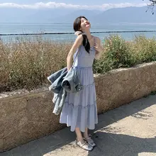 デニムジャケットとキャミソールワンピースのコーディネート【春秋向け・ユニークでおしゃれ・スリム効果】（セットアップ対応）