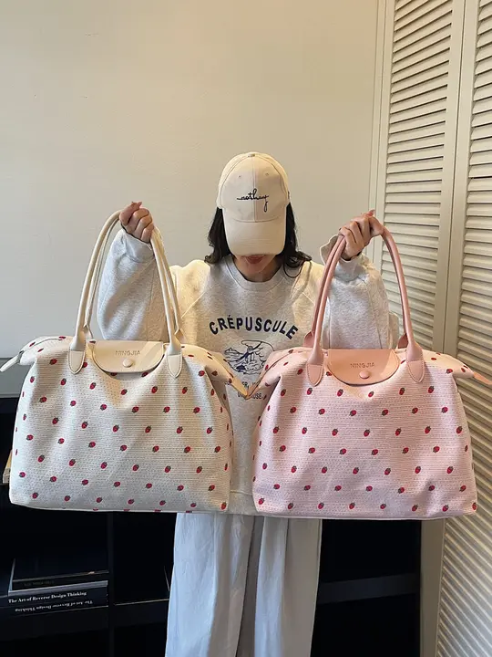 大容量トートバッグ【軽量・通勤・学生用・ショルダーバッグ】